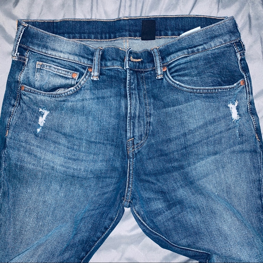 H&M Distressed Jeans - Picture 3 of 6